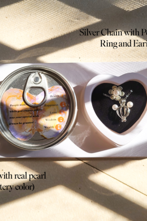 Magic Pearl Necklace